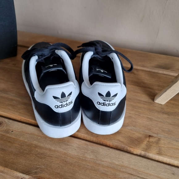 Adidas black leather trainers uk 8 - Picture 5 of 8